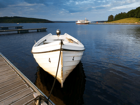 boat on Kielder Reservoir